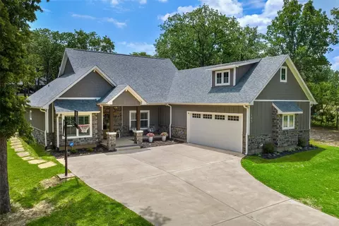 103 Lakeview Trl, Mabank, TX 75147