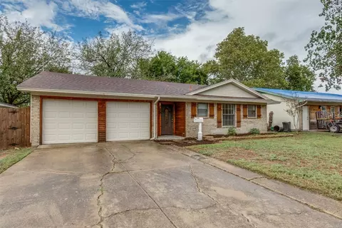 1311 Rancho Dr, Mesquite, TX 75149