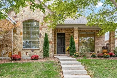7610 Meadowknoll Dr, Sachse, TX 75048