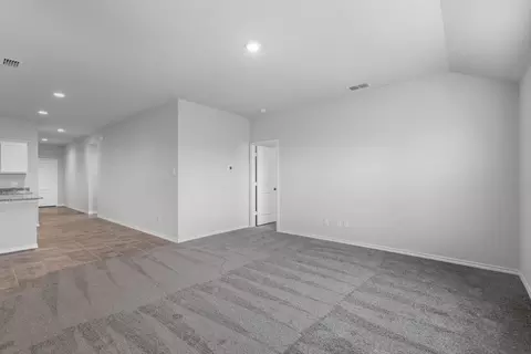548 Bronze Cir E, Springtown, TX 76082 photo 17