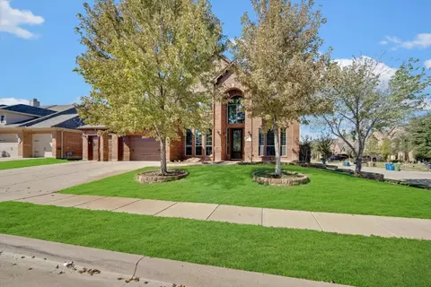 1211 Hayfield St, Roanoke, TX 76262