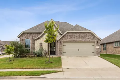 11701 Buckthorn Dr, Fort Worth, TX 76108