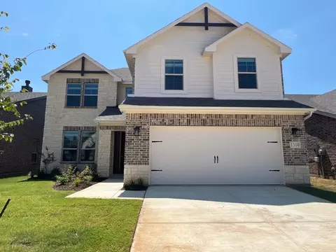 1310 Hickory Ct, Weatherford, TX 76086