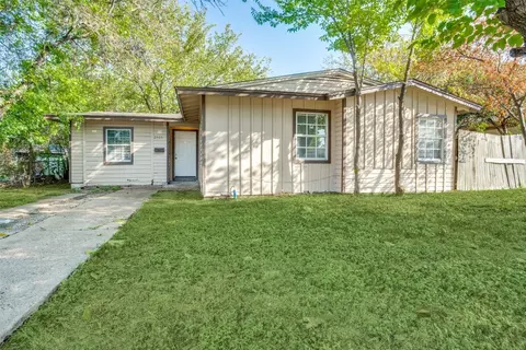 2909 Scottsbluff Dr, Dallas, TX 75228