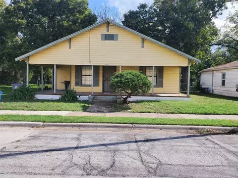 2242 Hooper St, Dallas, TX 75215