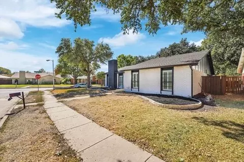 2001 Fieldview Cir, Carrollton, TX 75007