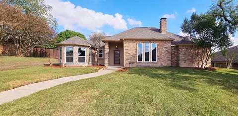 2502 Club Meadow Dr, Garland, TX 75041
