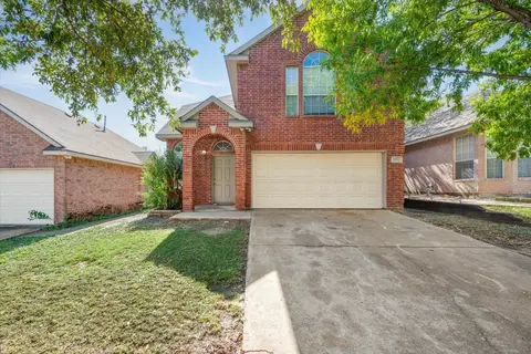 5012 Lodgepole Ln, Fort Worth, TX 76137
