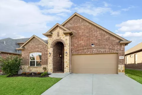 4008 Gennaker Dr, Denton, TX 76210