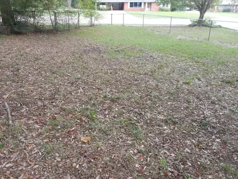 505 Center Park Dr, Springhill, LA 71075 photo 8