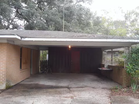 505 Center Park Dr, Springhill, LA 71075 photo 5