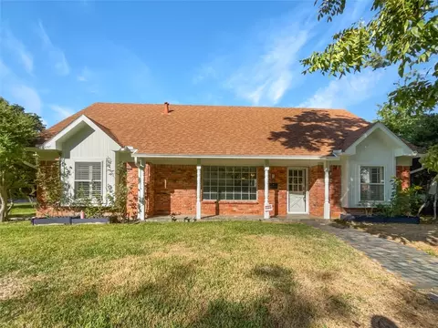 714 Waggoner Dr, Arlington, TX 76013