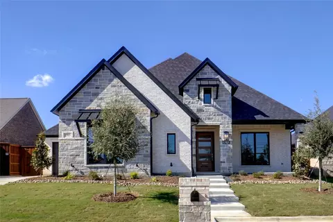 7313 Smithfield Rd, North Richland Hills, TX 76182