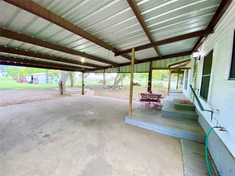 202 3rd, Windom, TX 75492 photo 9