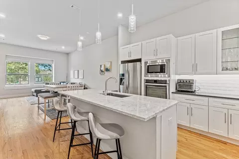 5910 Ross Ave #4, Dallas, TX 75206
