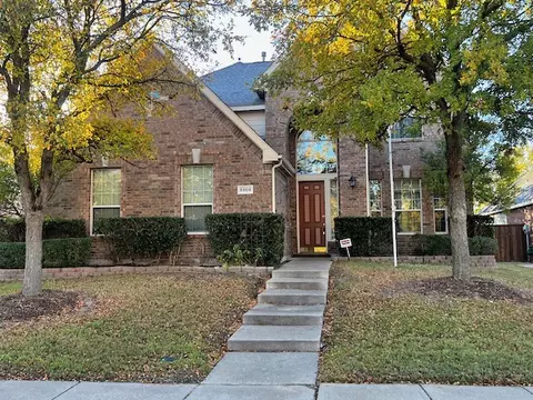 8909 Red Oaks Dr, Mckinney, TX 75072
