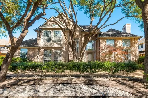 4537 Southgate Dr, Plano, TX 75024