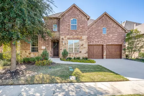 304 Rio Grande Dr, Irving, TX 75039