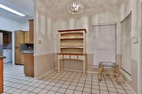 2000 Benjamin Dr, Sanger, TX 76266 photo 8