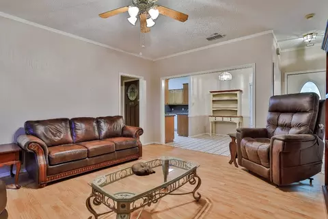 2000 Benjamin Dr, Sanger, TX 76266 photo 7