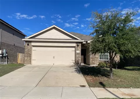 6209 Obsidian Creek Dr, Fort Worth, TX 76179