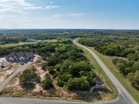 1000 Forest Gln, Weatherford, TX 76087