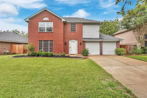 4429 Crane Dr, Grand Prairie, TX 75052