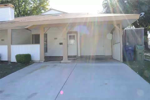 720 Ticonderoga Dr, Garland, TX 75043