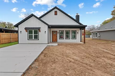 203 Owens St, Bridgeport, TX 76426