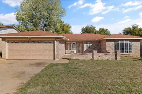 601 E Timberview Ln, Arlington, TX 76014
