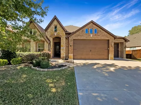 1016 Tara Dr, Burleson, TX 76028