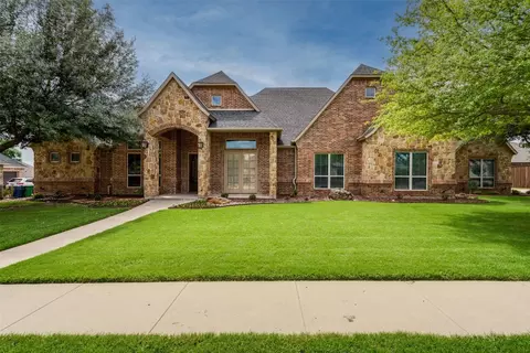 113 Fairway Dr, Waxahachie, TX 75165