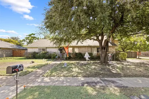 2000 Auburn Dr, Richardson, TX 75081