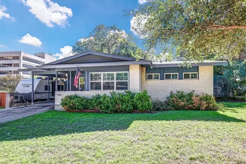 3901 Kenley St, Fort Worth, TX 76107