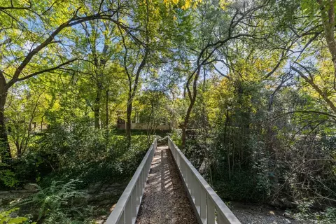 710 Carroll Dr, Garland, TX 75041