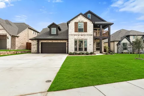 205 Clairmont Dr, Ponder, TX 76259