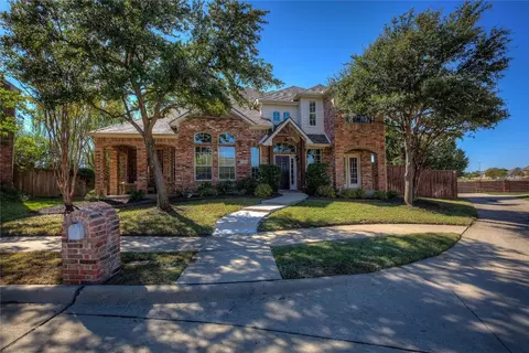 5145 Highland Hills Dr, Frisco, TX 75036