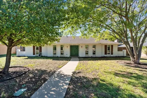 702 Thoreau Ln, Allen, TX 75002