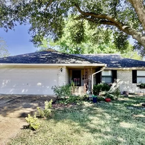 5010 Wildbriar Dr, Garland, TX 75043