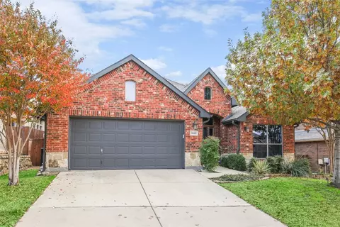 9040 Wiggins Dr, Fort Worth, TX 76244