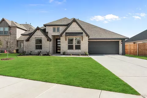 223 Clairmont Dr, Ponder, TX 76259