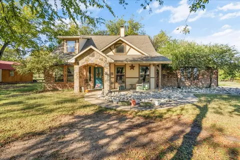177 Miramar Cir, Weatherford, TX 76085