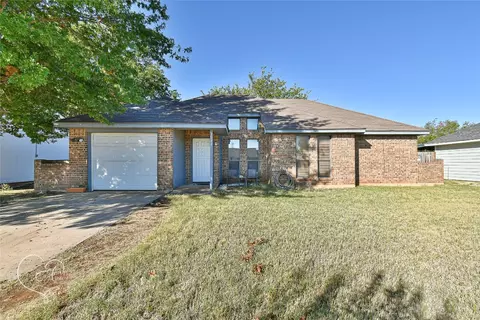 3942 Georgetown Dr, Abilene, TX 79602