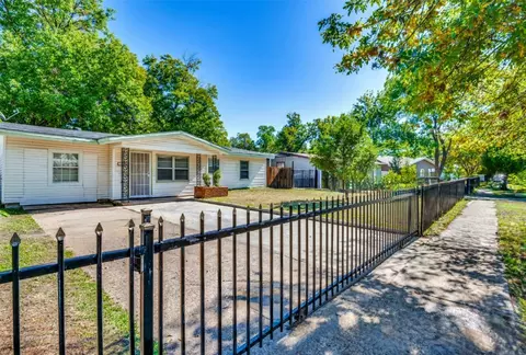 1642 Fresno St, Dallas, TX 75217