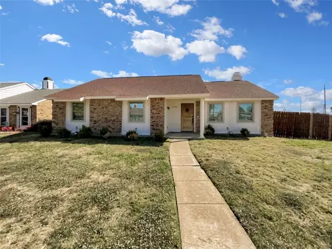 1502 Gelene Ct, Garland, TX 75040
