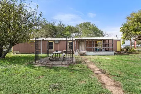 1307 County Road 214, Venus, TX 76084