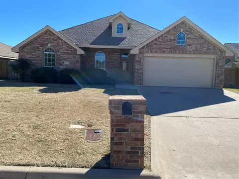 2225 Old Ironsides Rd, Abilene, TX 79601