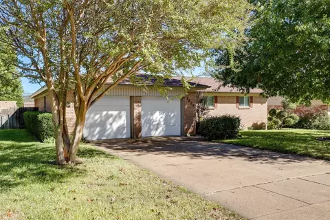 3609 Cimmaron Trl, Fort Worth, TX 76116