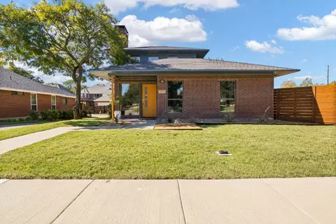490 Sandy Knoll Dr, Coppell, TX 75019