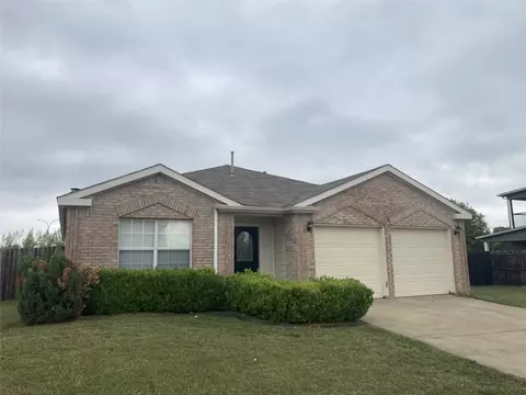 6701 Morningcrest Ct, Arlington, TX 76002
